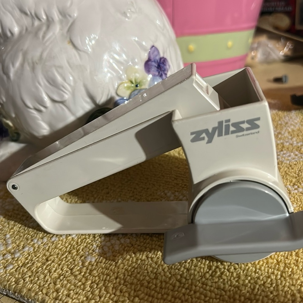 Zyliss Cheese grater